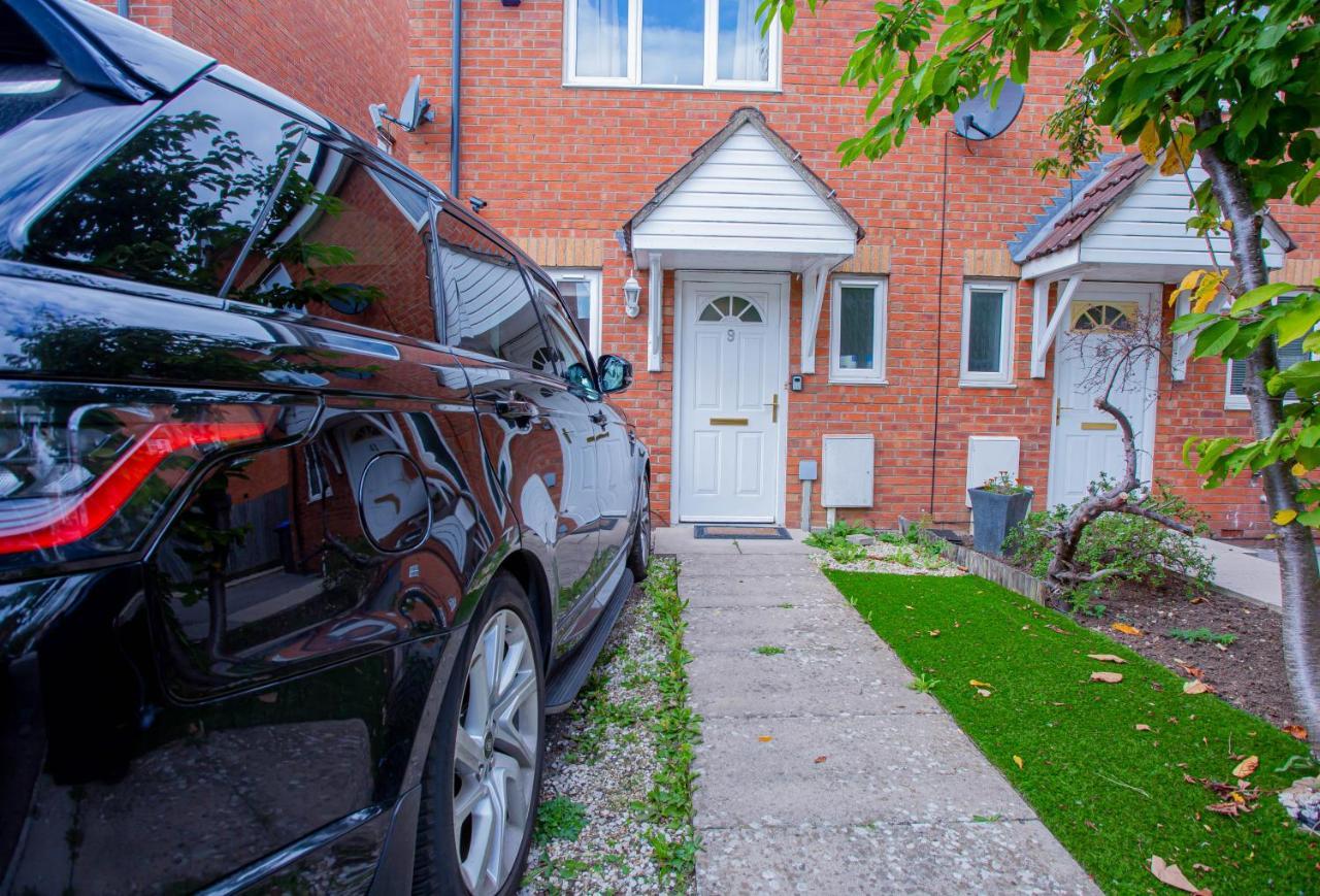 Intellect Suites Northampton Esterno foto