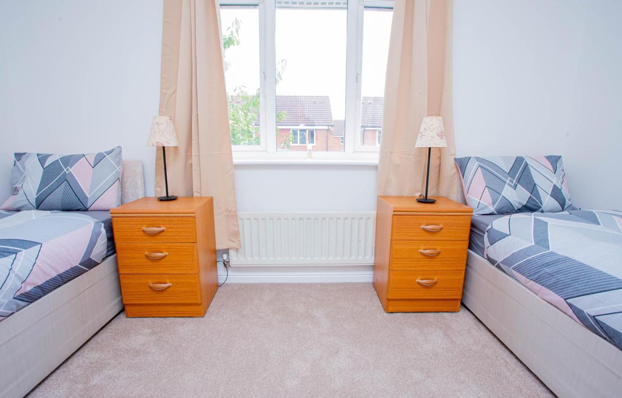 Intellect Suites Northampton Esterno foto