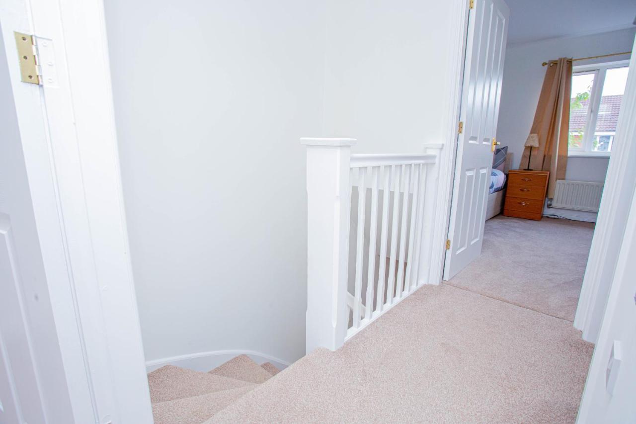 Intellect Suites Northampton Esterno foto